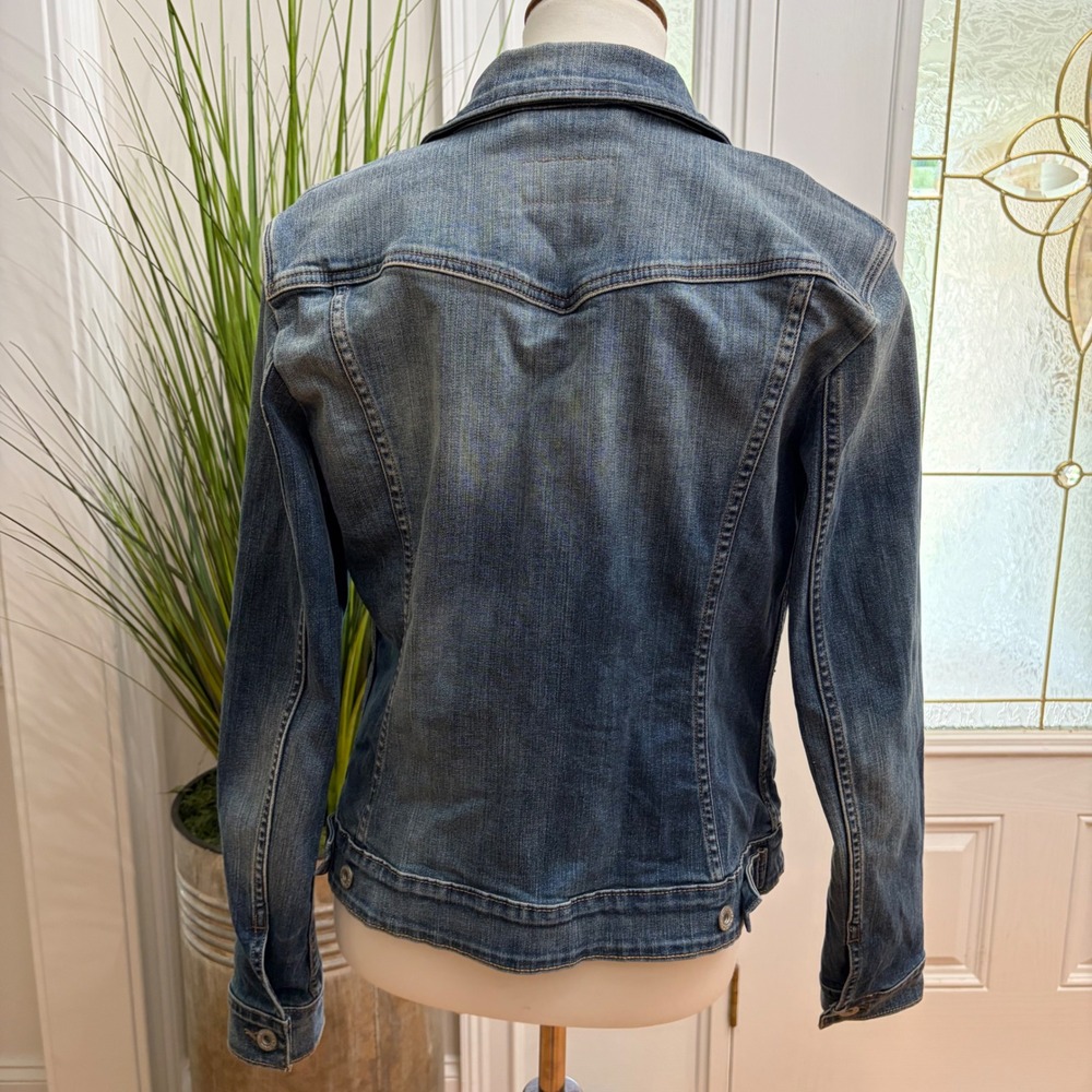 Levis Womens Trucker Denim Jacket Medium Wash Blue 70240-0056 Size Large - Picture 3 of 11